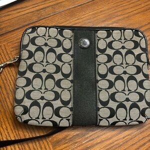 Coach Signature iPad/tablet cover pad